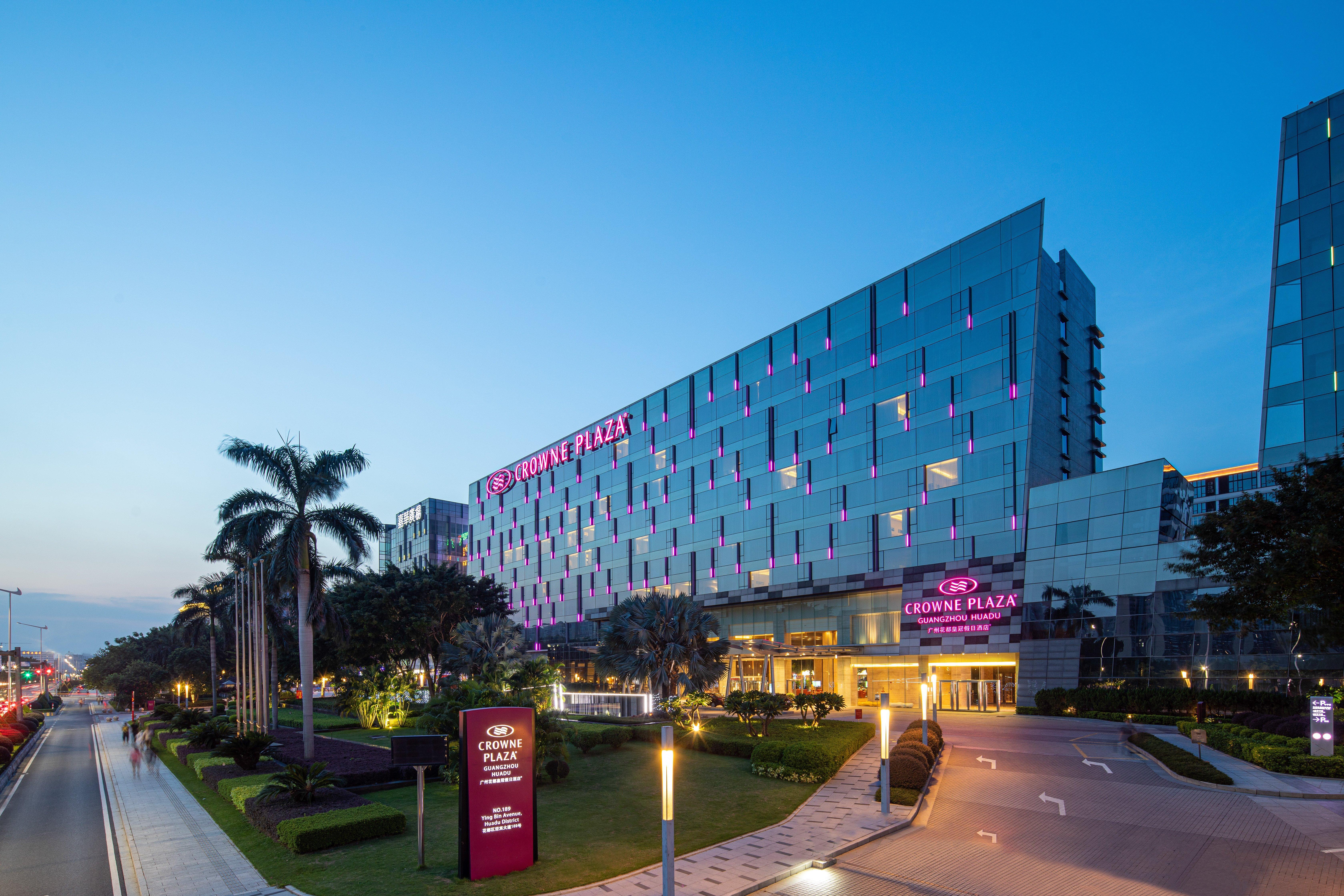 Crowne Plaza Guangzhou Huadu By Ihg - Free Shuttle Bus Between Hotel To Exhibition Center During Canton Fair Exterior photo