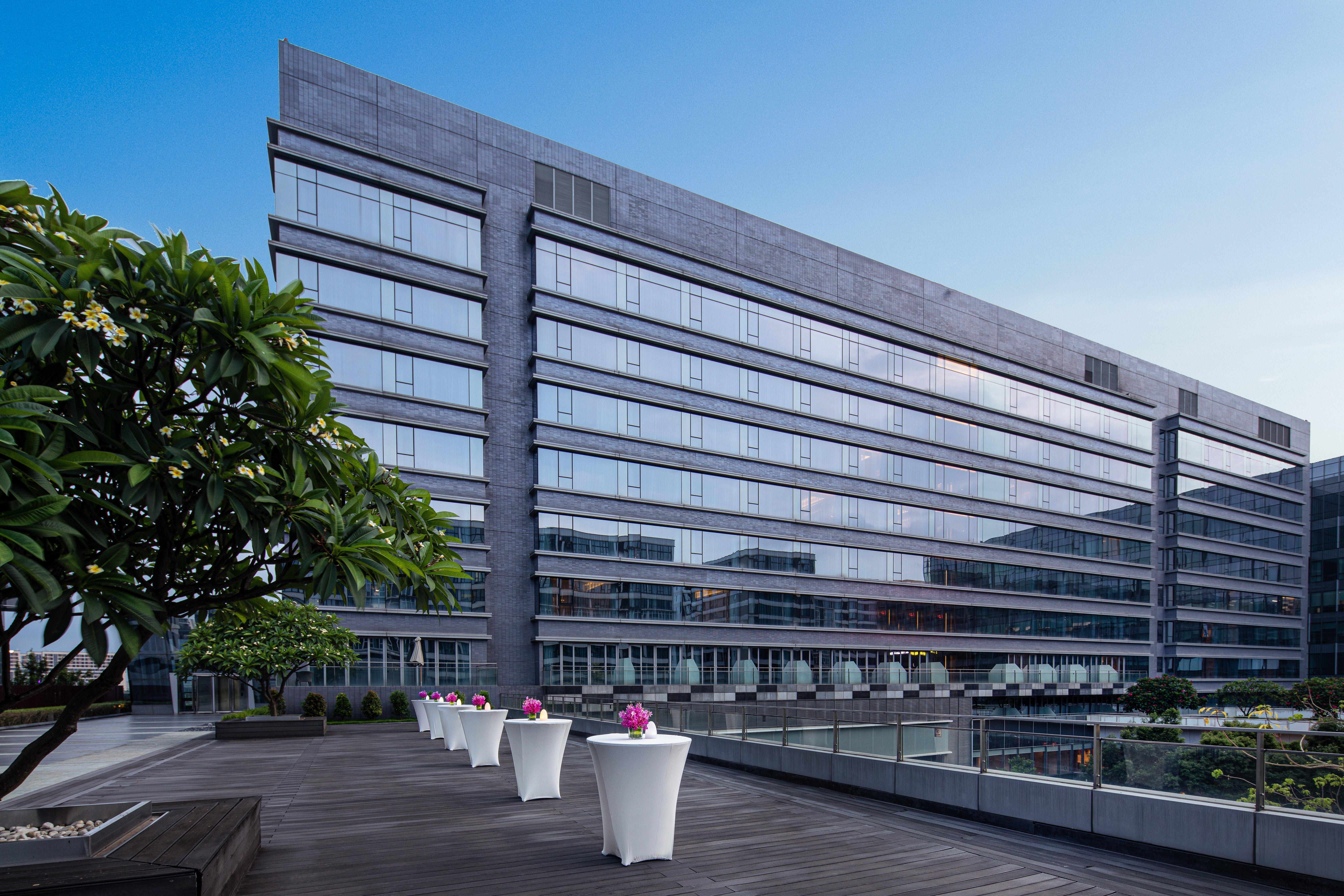 Crowne Plaza Guangzhou Huadu By Ihg - Free Shuttle Bus Between Hotel To Exhibition Center During Canton Fair Exterior photo