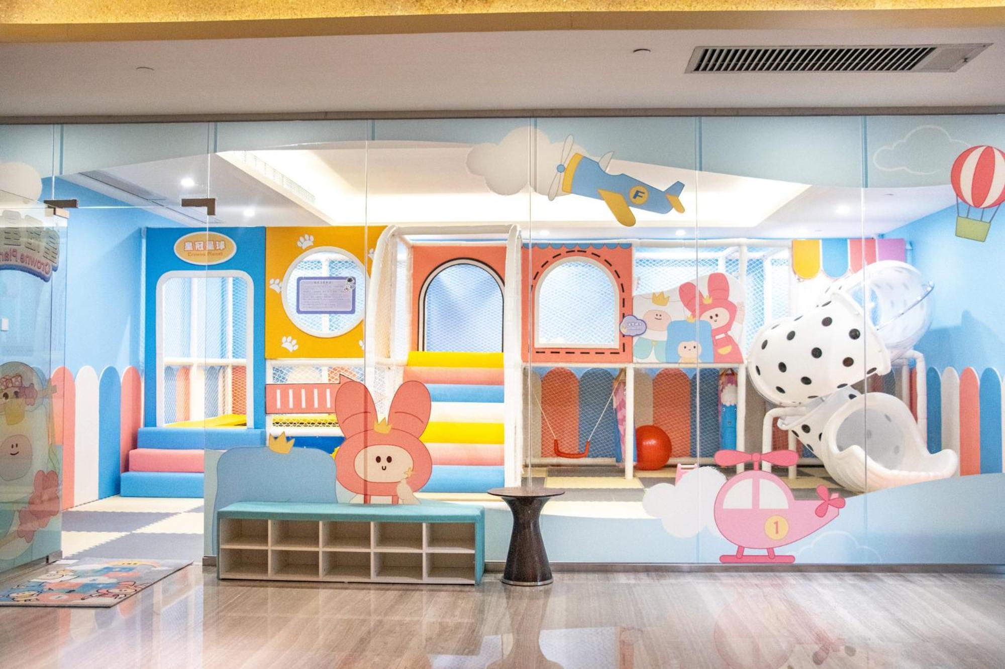 Crowne Plaza Guangzhou Huadu By Ihg - Free Shuttle Bus Between Hotel To Exhibition Center During Canton Fair Exterior photo
